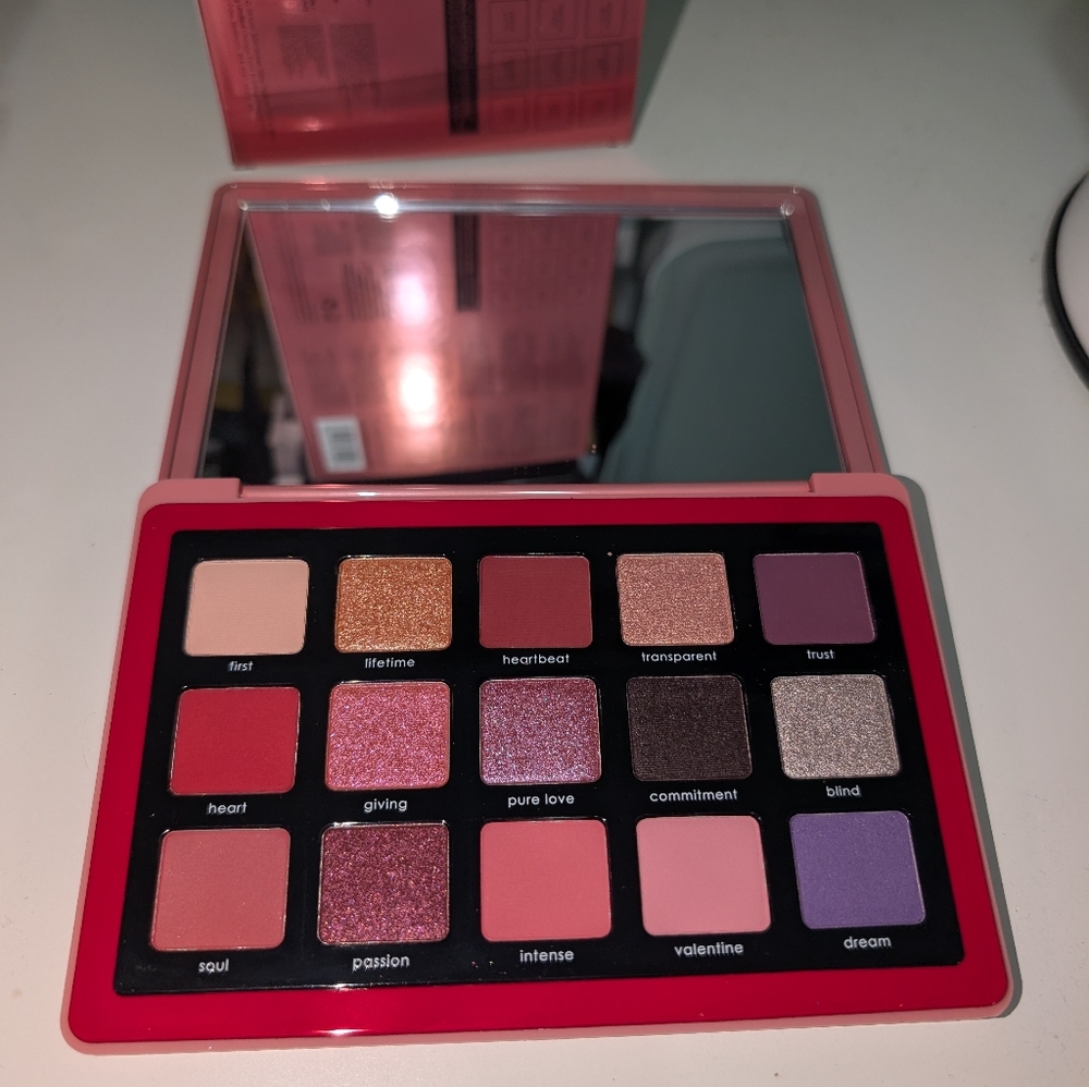 Natasha Denona Love Palette - Picture 5 of 5